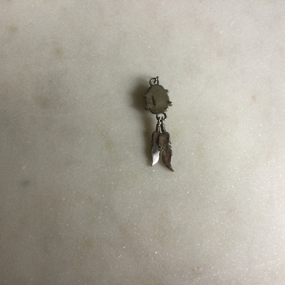 Sterling Silver Pink Mother of Pearl Feather Necklace Pendant - Picture 3 of 4